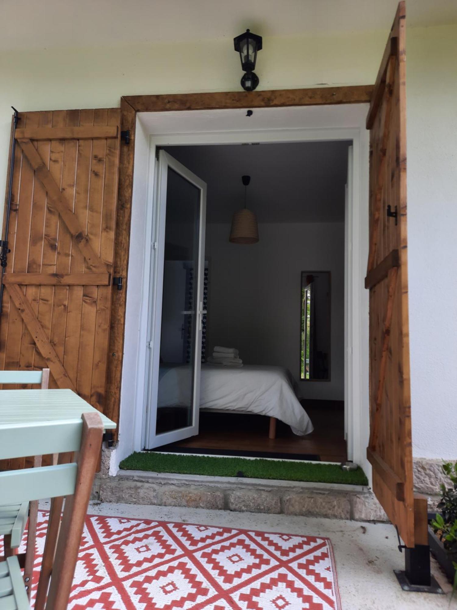 Le Jardin De Moulis, Saint Girons, Ariege, Pyrenees,住宿加早餐旅馆 外观 照片